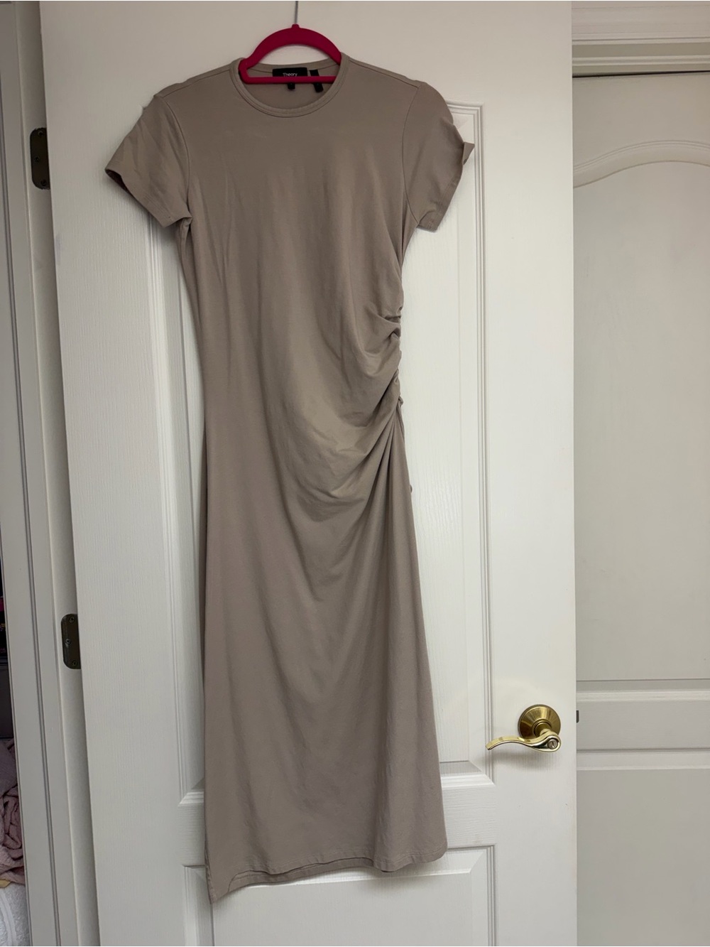 NWOT Theory Taupe Short-Sleeve Ruched Midi Dress Size S